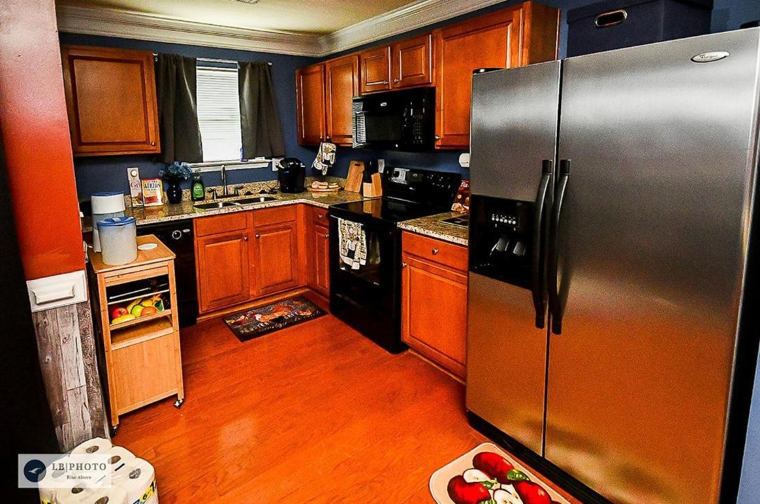 Amazing Large 3 Bed House With King Bed Less Than 10 Miles To Dtwn Атланта Екстер'єр фото
