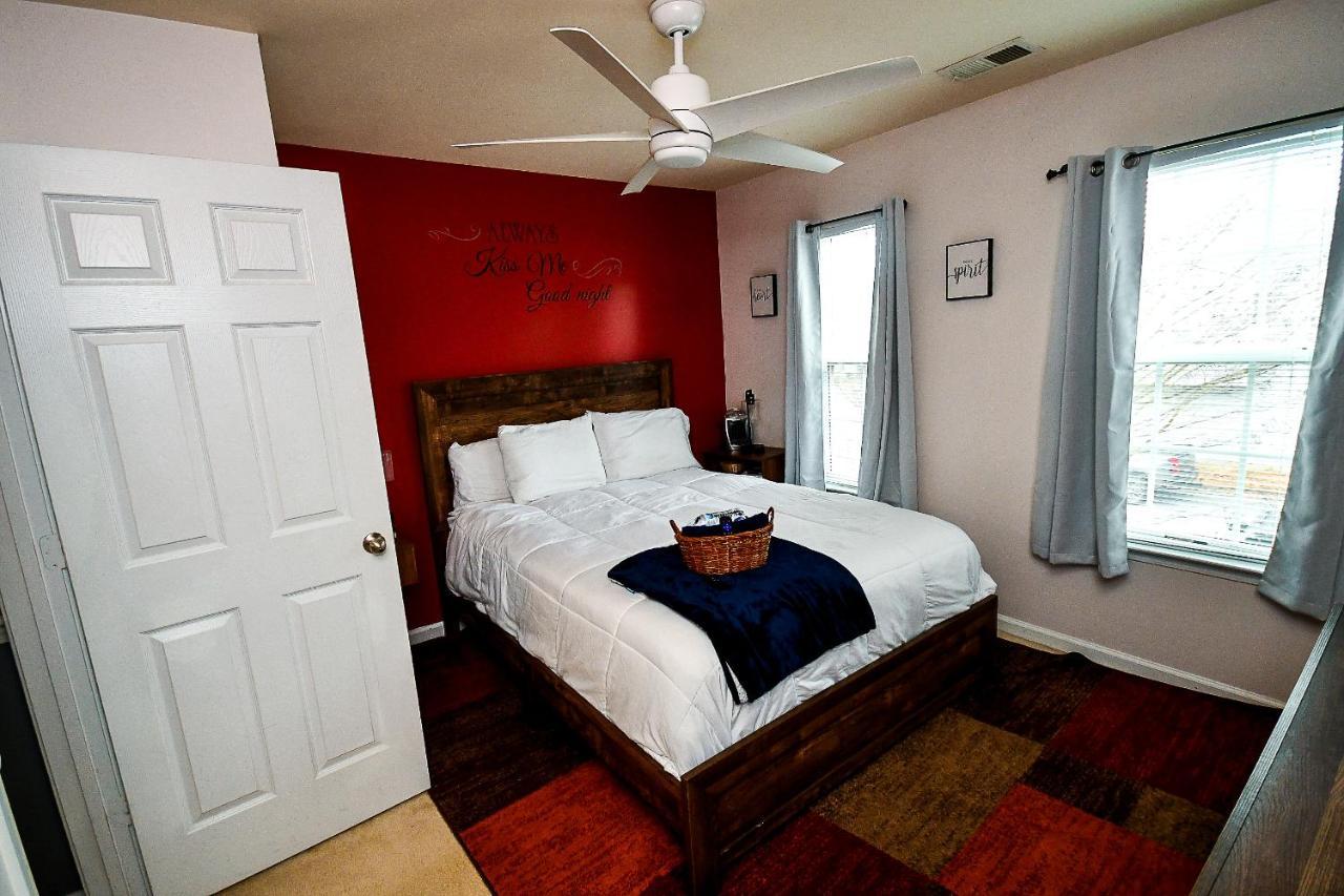 Amazing Large 3 Bed House With King Bed Less Than 10 Miles To Dtwn Атланта Екстер'єр фото